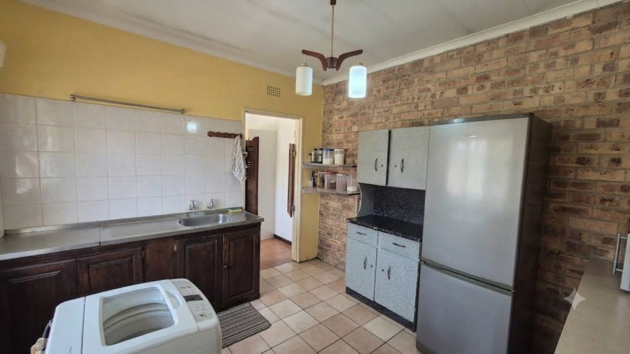 4 Bedroom Property for Sale in Roodia Free State